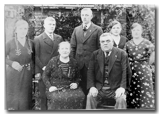 Gruppenbild der Familie Heinrich Kockmann um 1930.